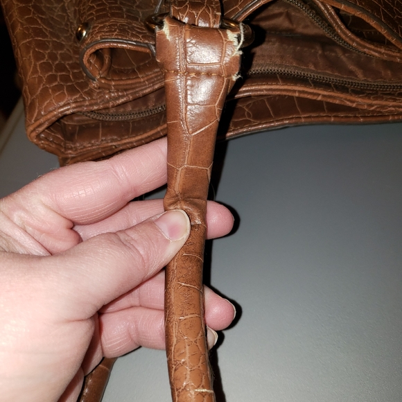 XL Faux Leather Crocodile/Snakskin Brown purse by Bueno - Picture 6 of 16